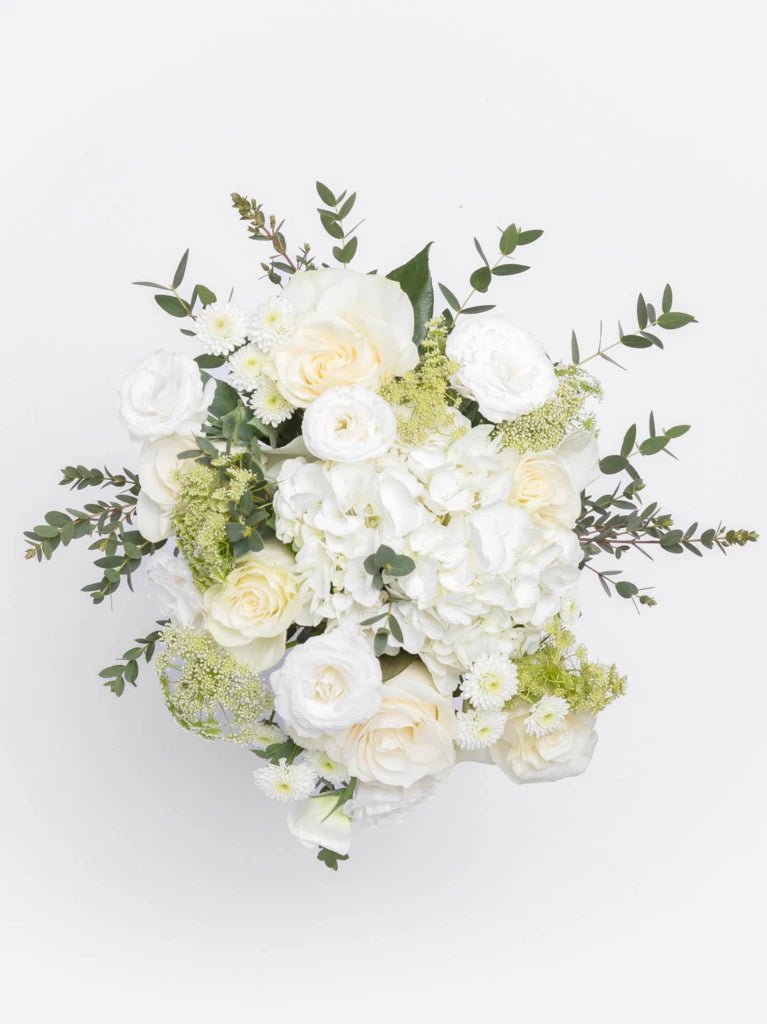 Pure White in Vase - GOOL: FLOWER SHOP